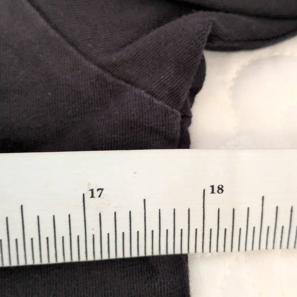 The North Face T-shirt - Picture 8 of 9